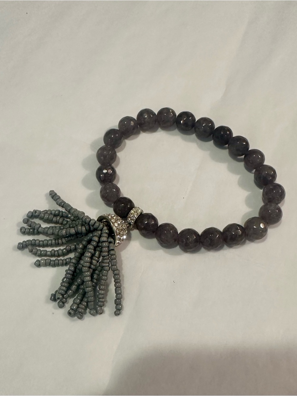 Beaded Tassel Stretch Bracelet in Charcoal Gray